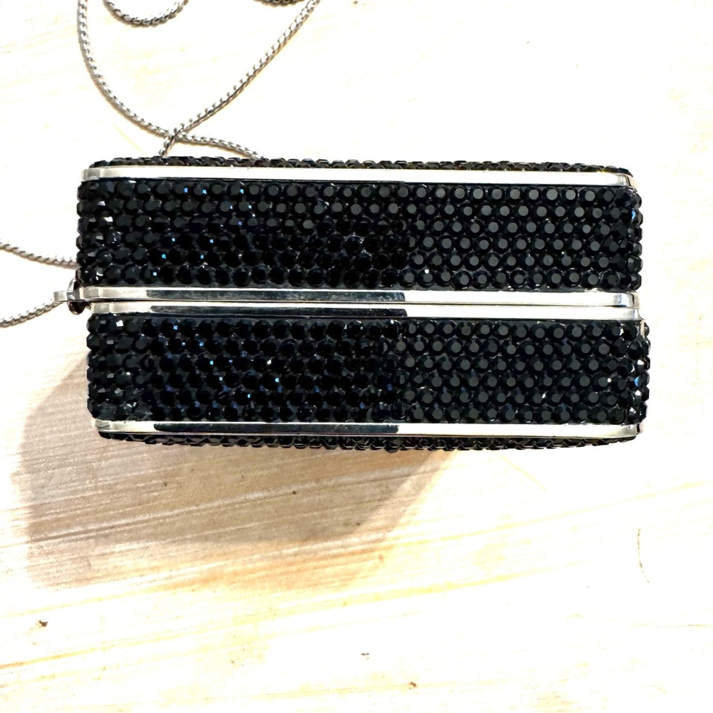 Vintage Judith Leiber
Crystal Minaudière Black Embellished Evening Bag - Picture 7 of 12